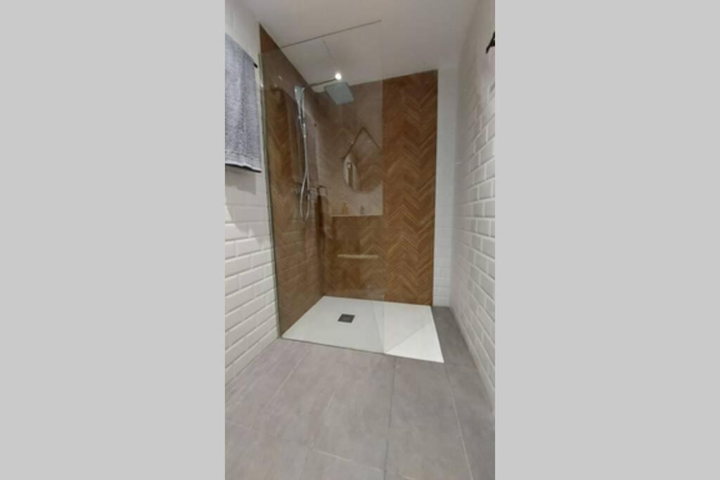 El Alema I. Apartamento De Diseno En Gandia. Lägenhet Exteriör bild